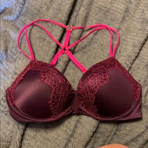 Victoria’s Secret 32D push up